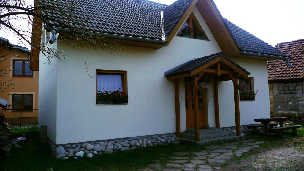 Chalupa Baran Bešeňová Exteriér fotografie